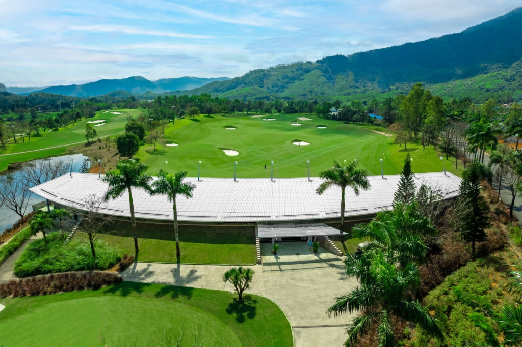 Top 3 sân golf Miền Trung chuẩn 5 sao đáng trải nghiệm nhất 7 - Trải nghiệm dịch vụ cao cấp dành riêng cho Golfer